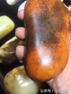 和田玉籽料石包玉你有几分把握?