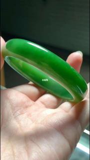 和田玉碧玉手镯阳绿535mm